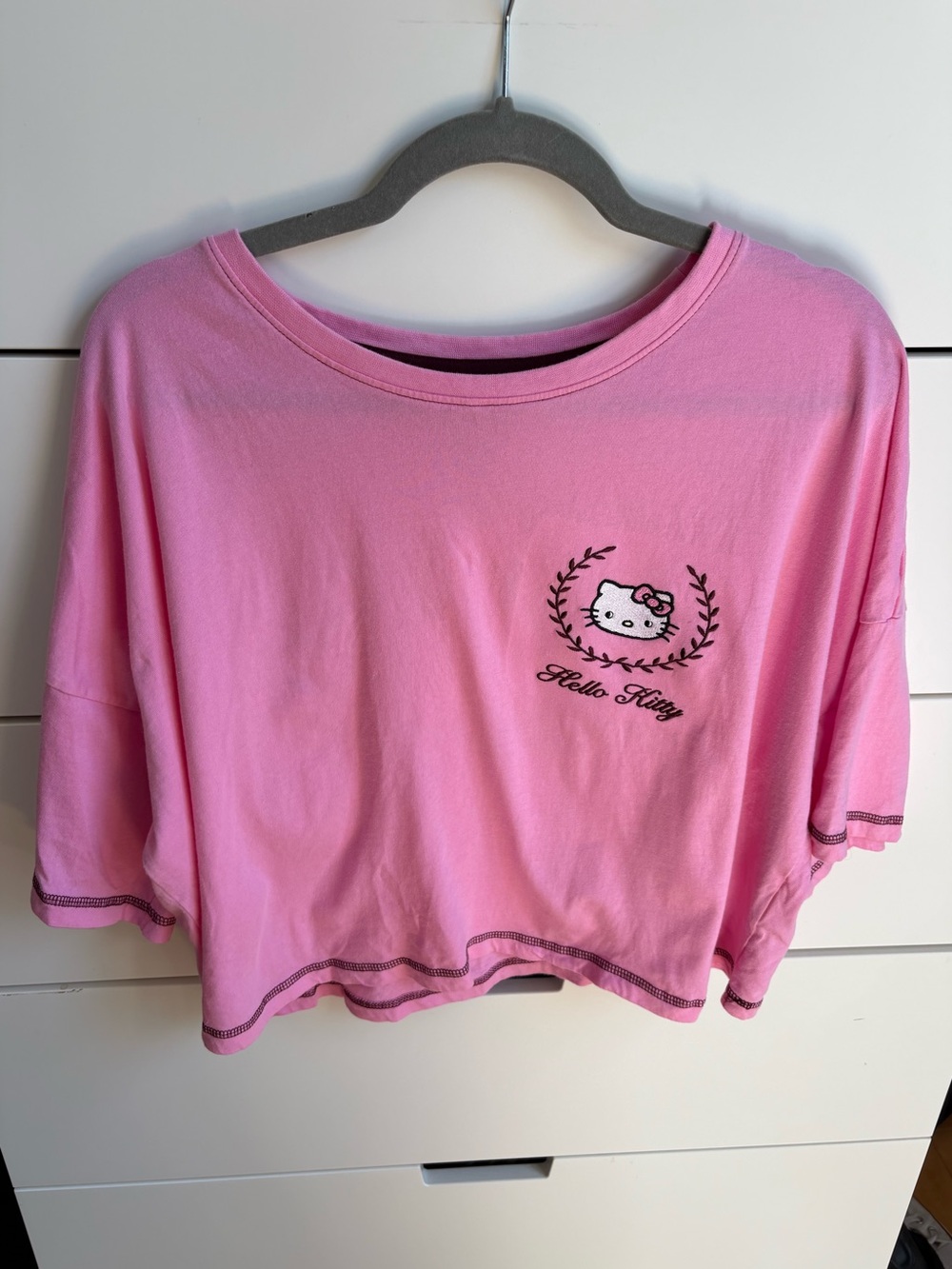 Primark Hello Kitty Pink & Burgundy Pajama Set - Picture 2 of 3